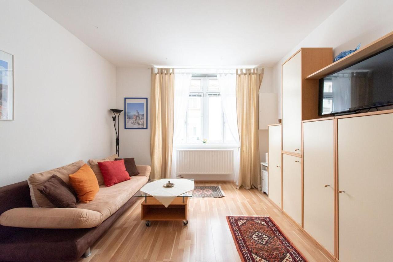 Apartament 1030